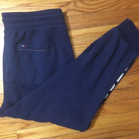 NWOT Tommy Hilfiger joggers - Picture 2 of 4